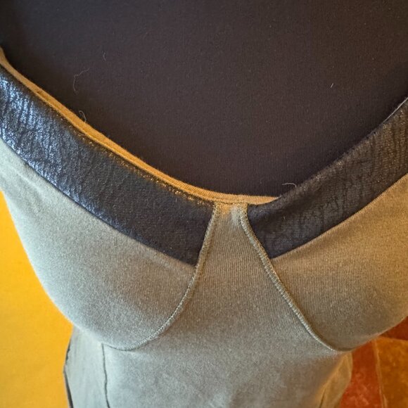 Y2K Express “Best Loved Cami” Olive Green with Faux Leather Trim – Size S - Picture 5 of 9